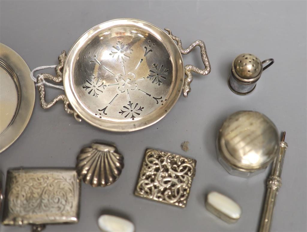 Small silver, etc.